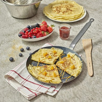 POÊLE À CRÊPES EN ACIER BLEUI BLUE CARBONE - DE BUYER