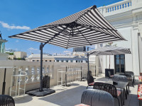 PARASOL DEPORTE FLEXO AVEC PIED EN CROIX - EZPELETA PROFESSIONNEL