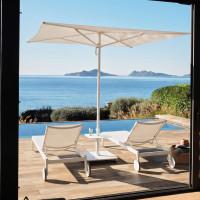 TABLE D'APPOINT POUR PARASOL - EZPELETA