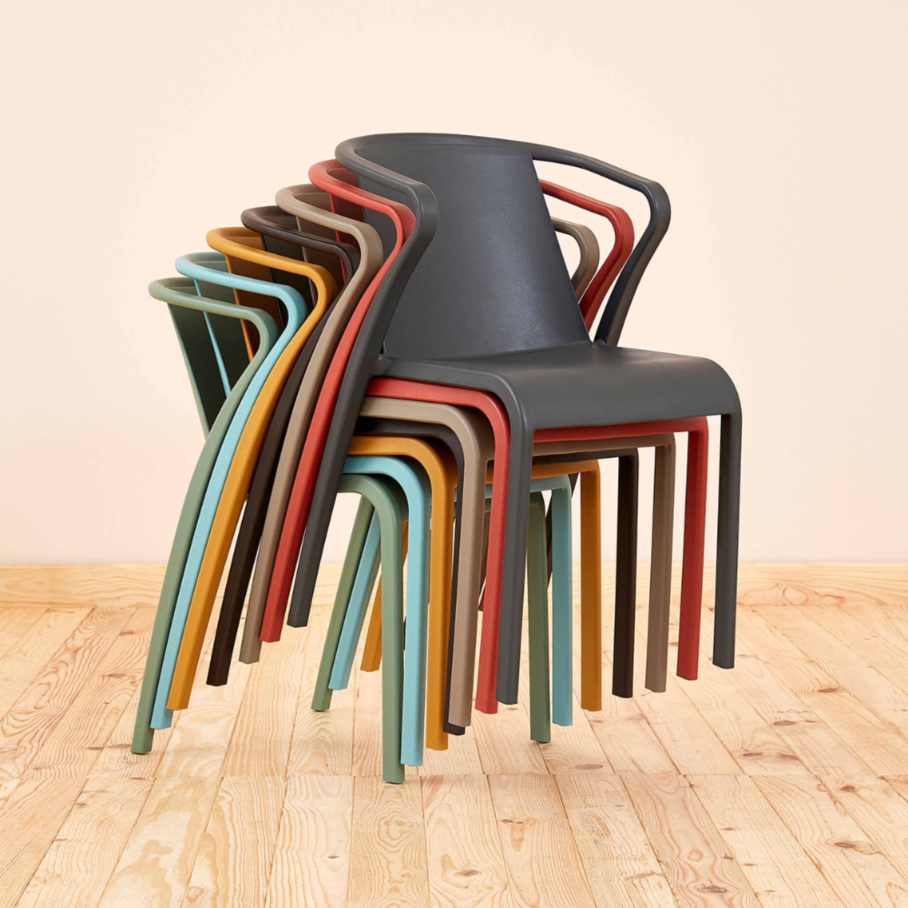 Fauteuil empilable extérieur Fado - EZPELETA PROFESSIONNEL