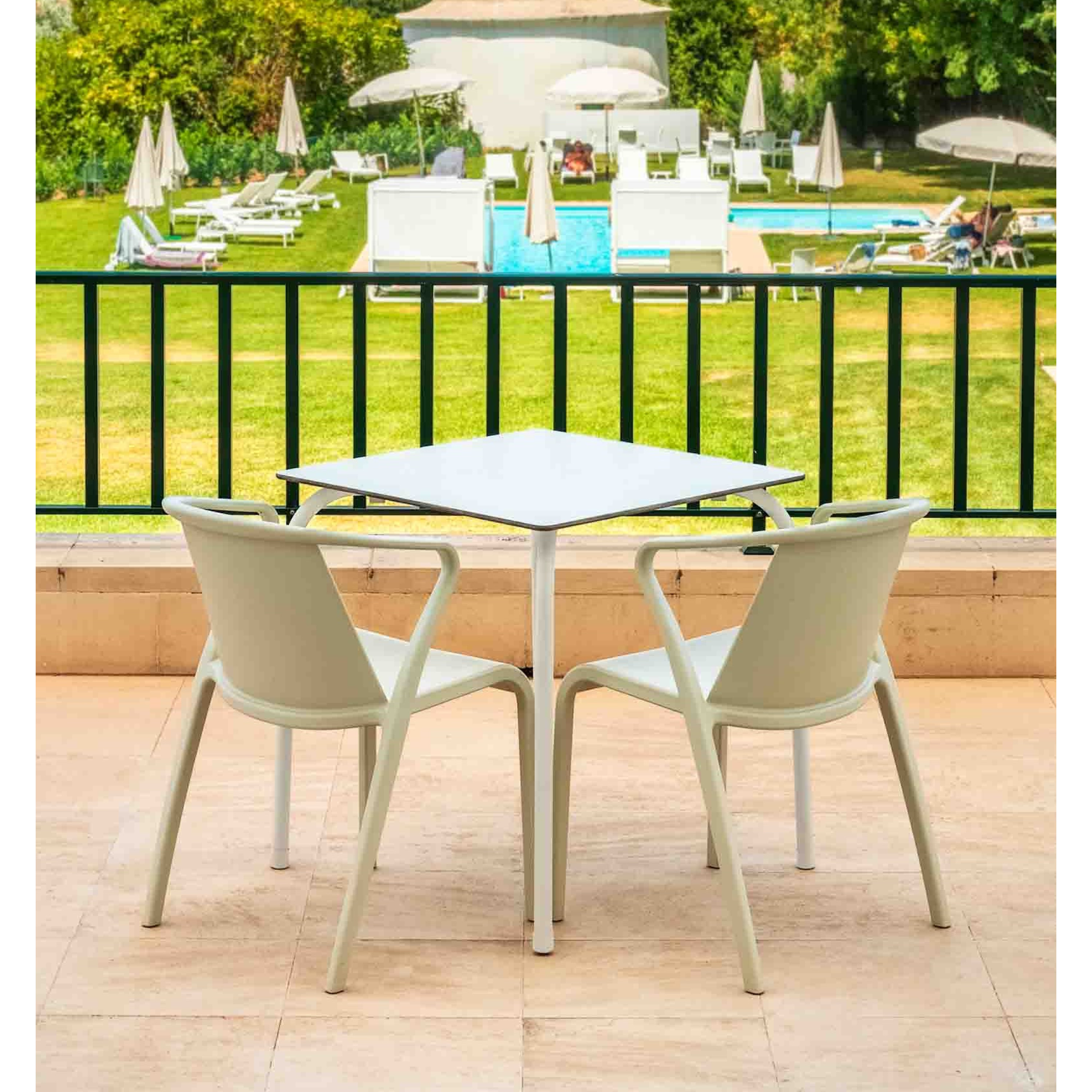 Fauteuil empilable extérieur Fado - EZPELETA PROFESSIONNEL