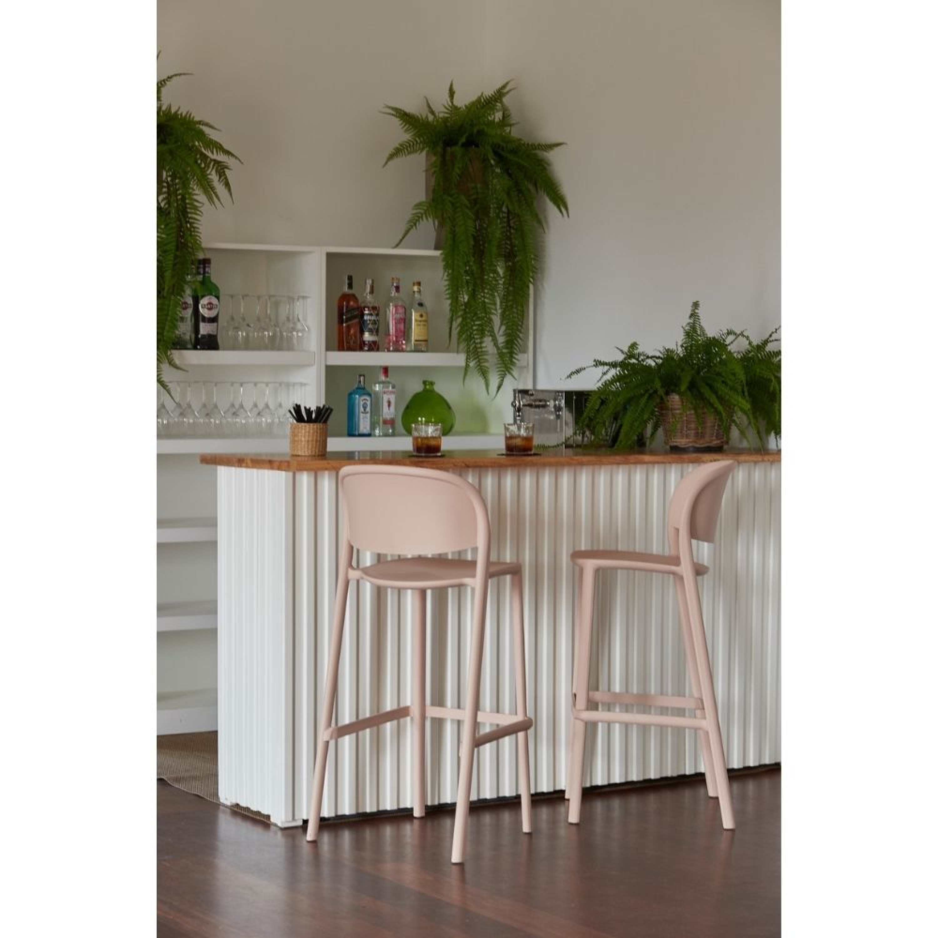 Tabouret haut empilable TRENA - Ezpeleta professionnel