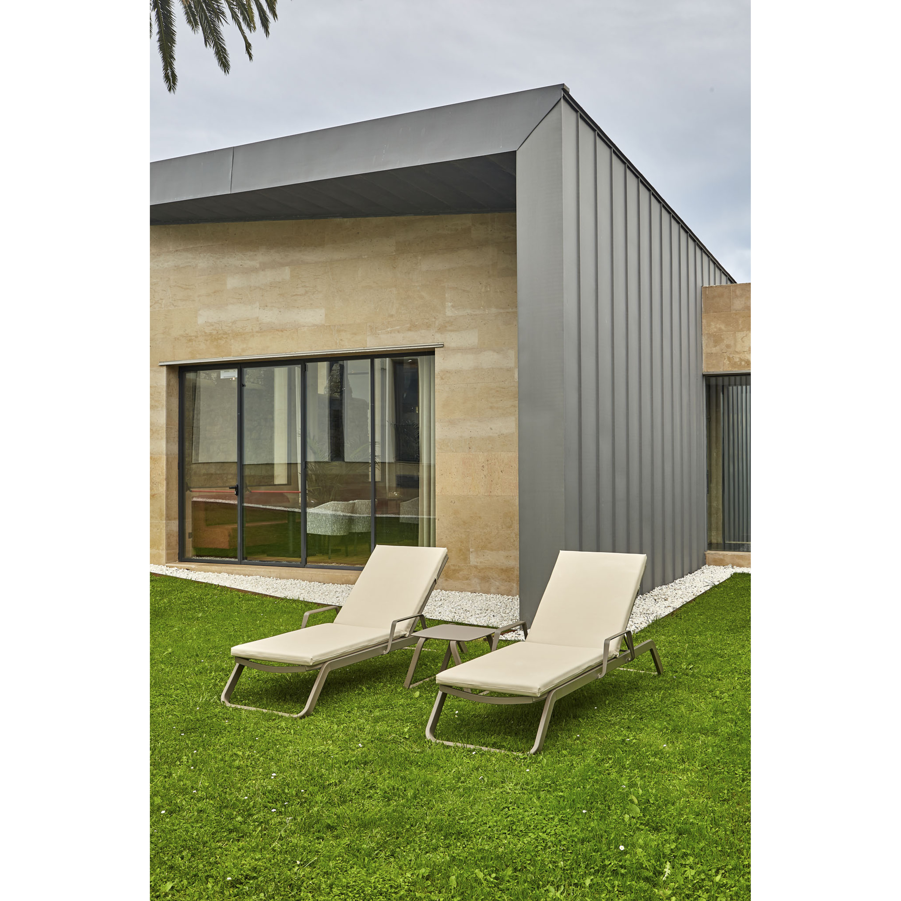 COUSSIN AQUA POUR BAIN DE SOLEIL - EZPELETA