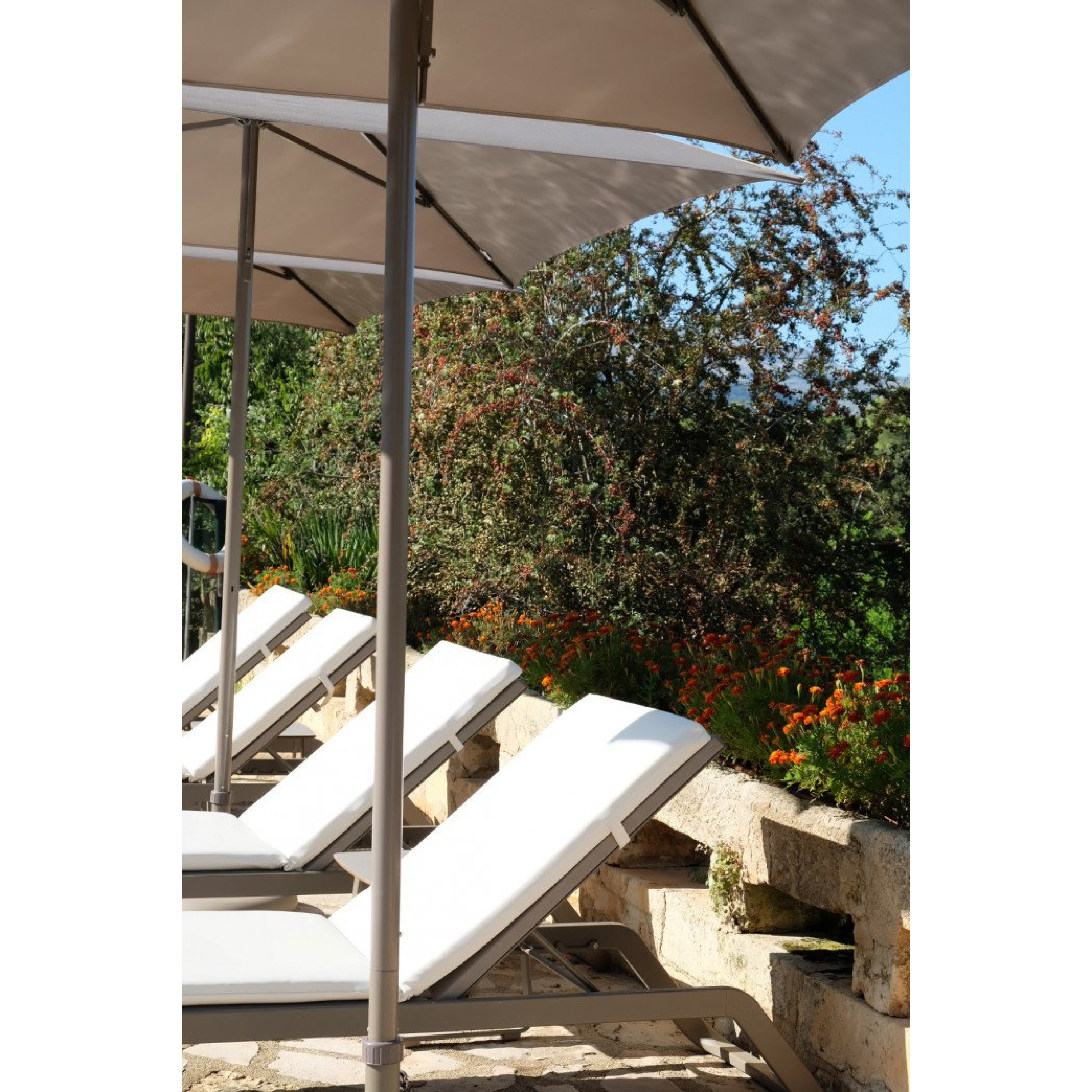 COUSSIN AQUA POUR BAIN DE SOLEIL - EZPELETA