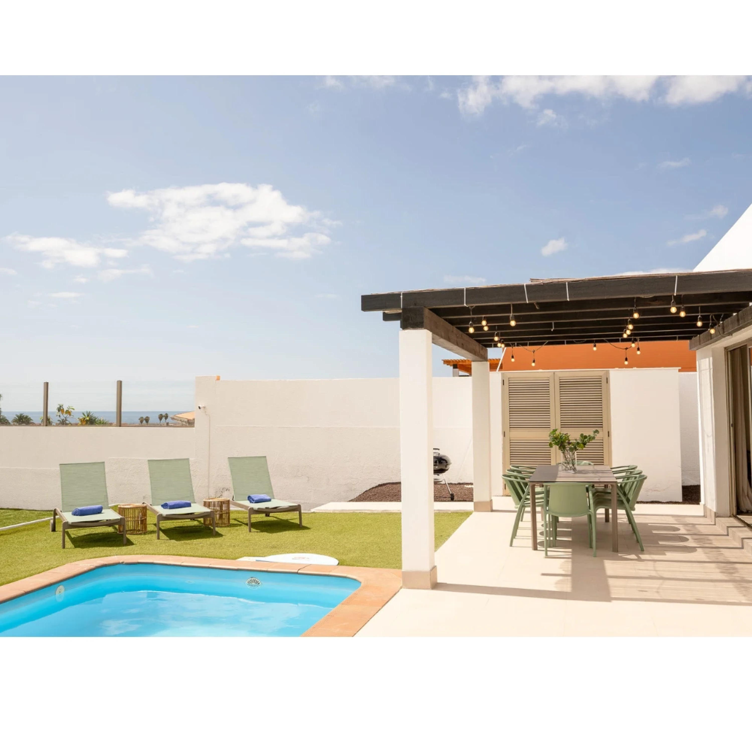 Bain de soleil LAGO - EZPELETA PROFESSIONNEL