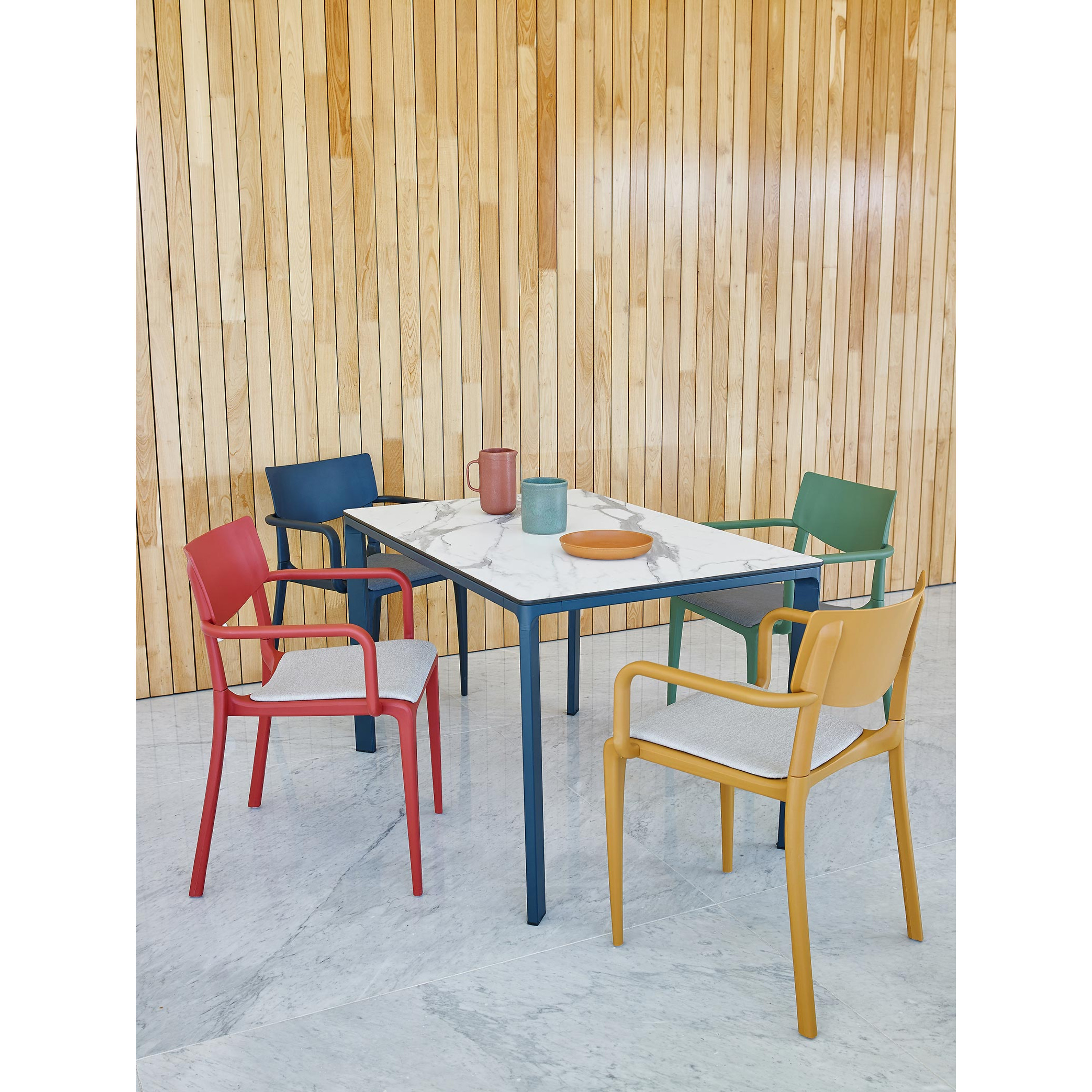 Table extérieur 120 x 80 cm Meet - Ezpeleta professionnel