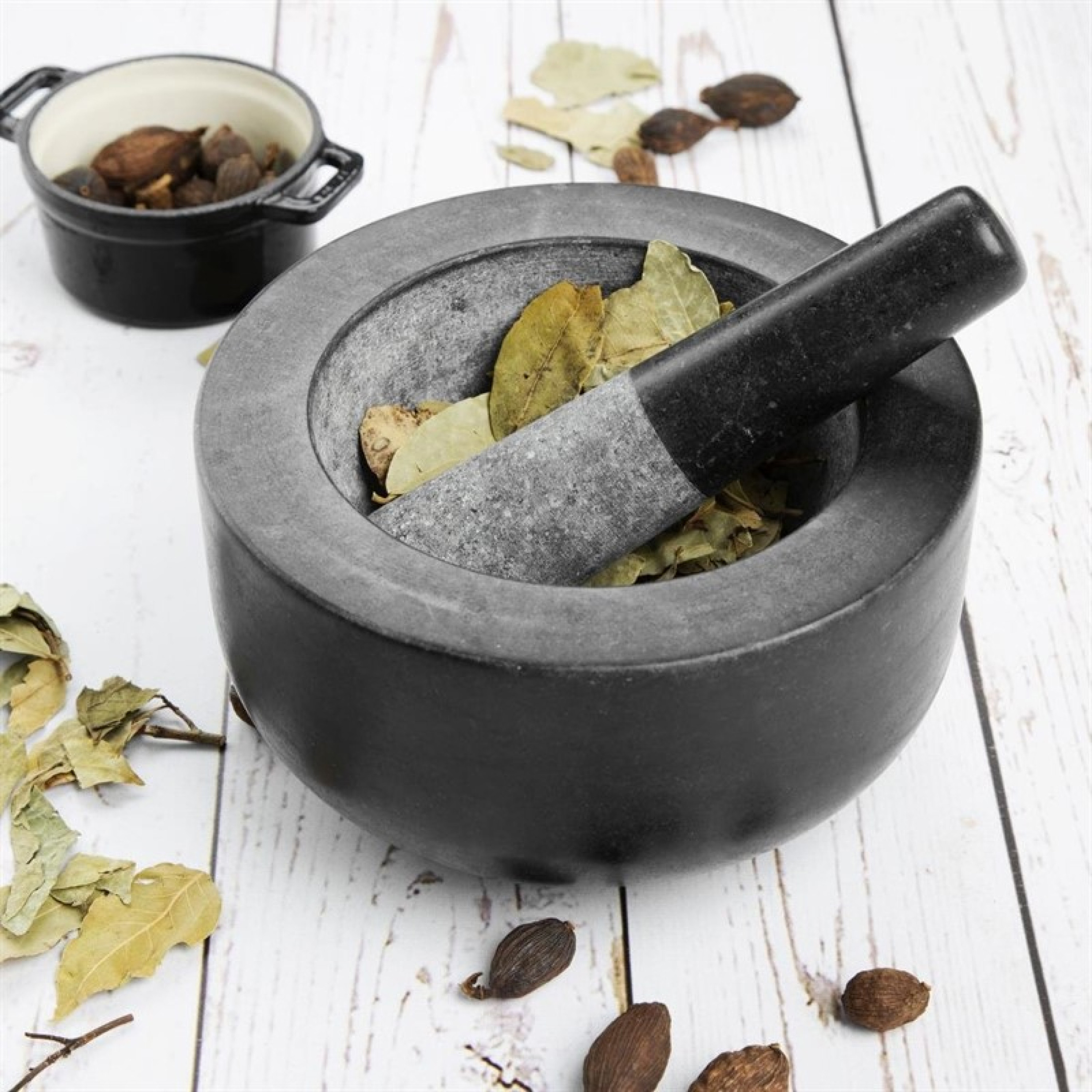 PILON ET MORTIER EN GRANIT -  VOGUE