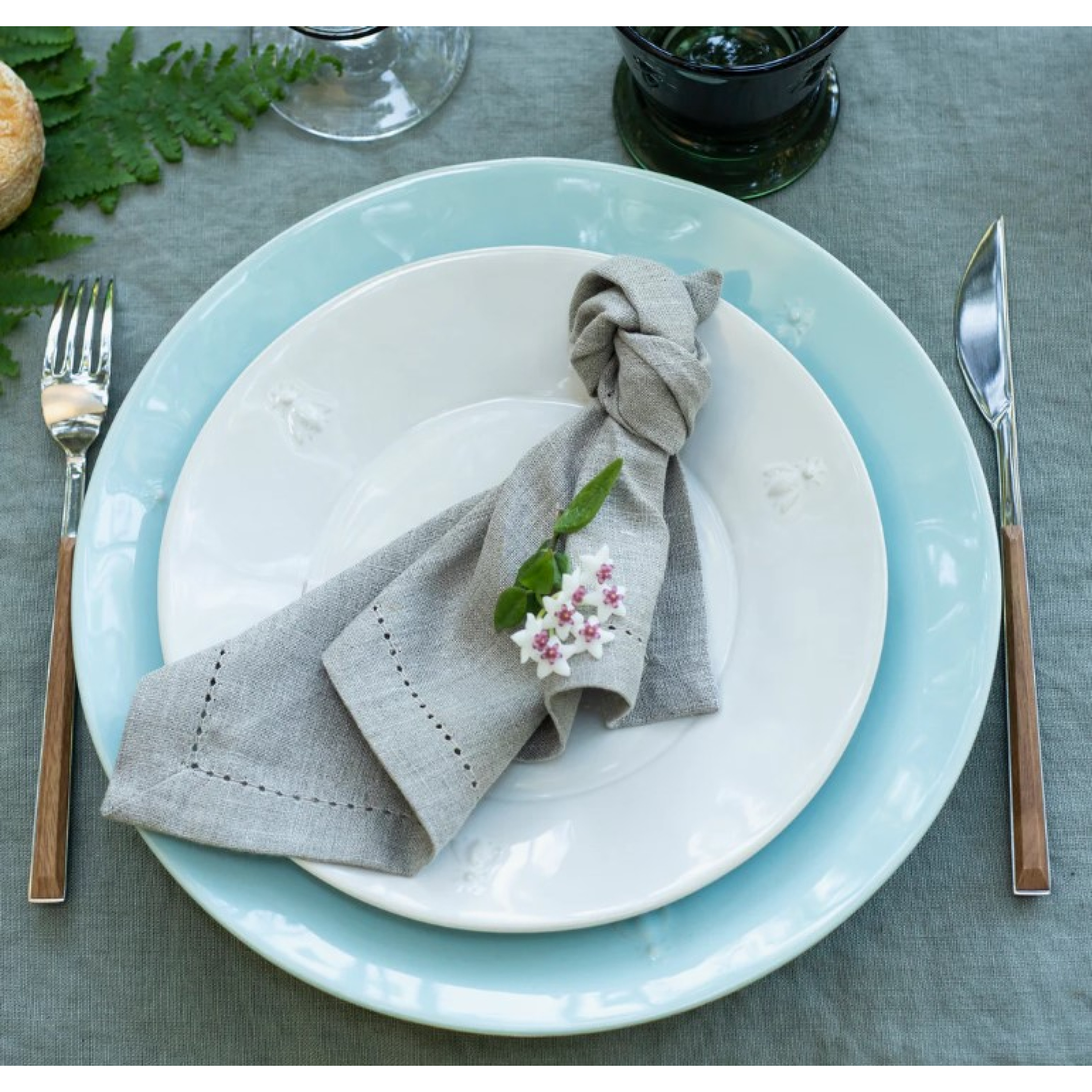 LOT DE 4 ASSIETTES À PÂTES ABEILLE EN CÉRAMIQUE - LA ROCHERE