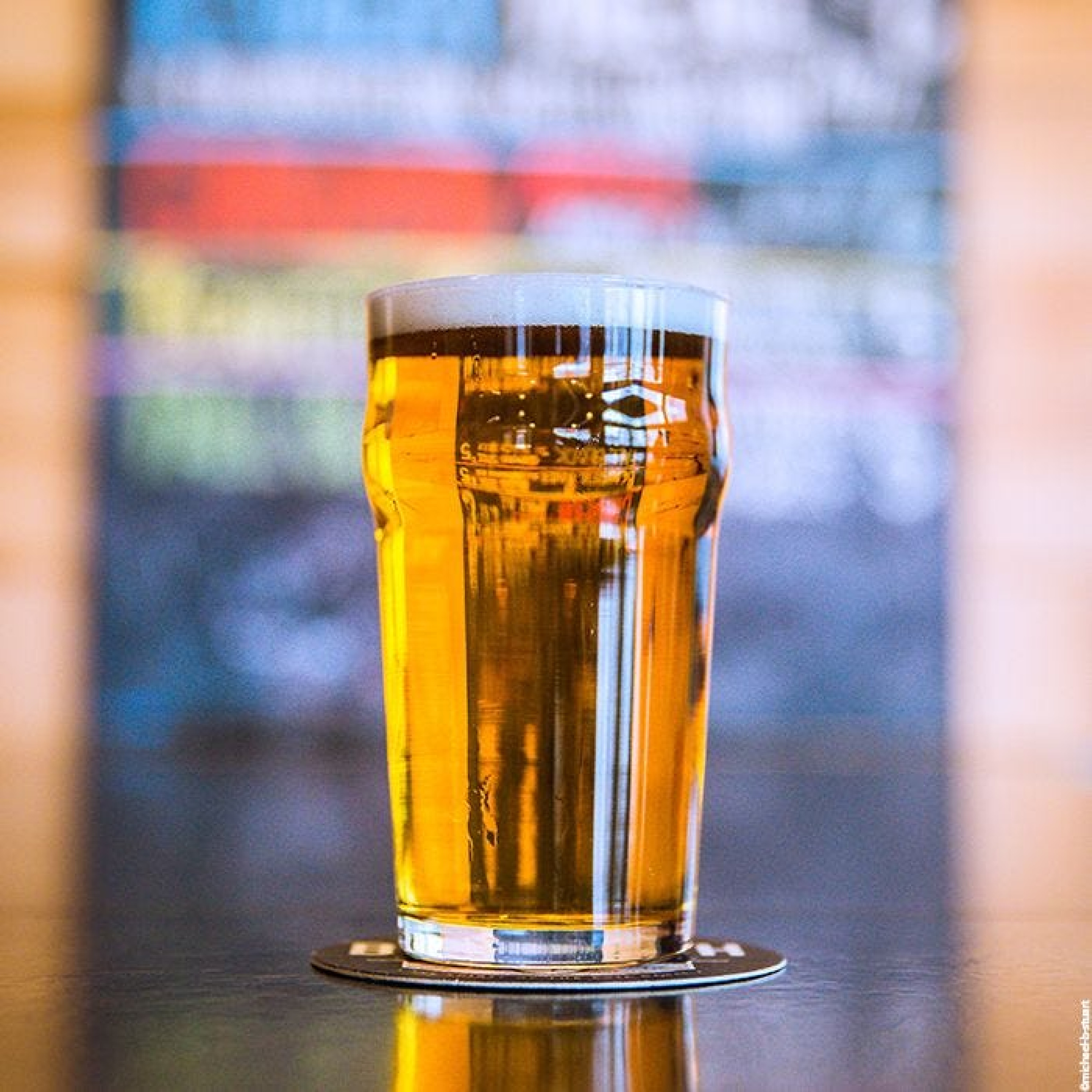 12  Gobelets à bière empilables -BORMIOLI ROCCO