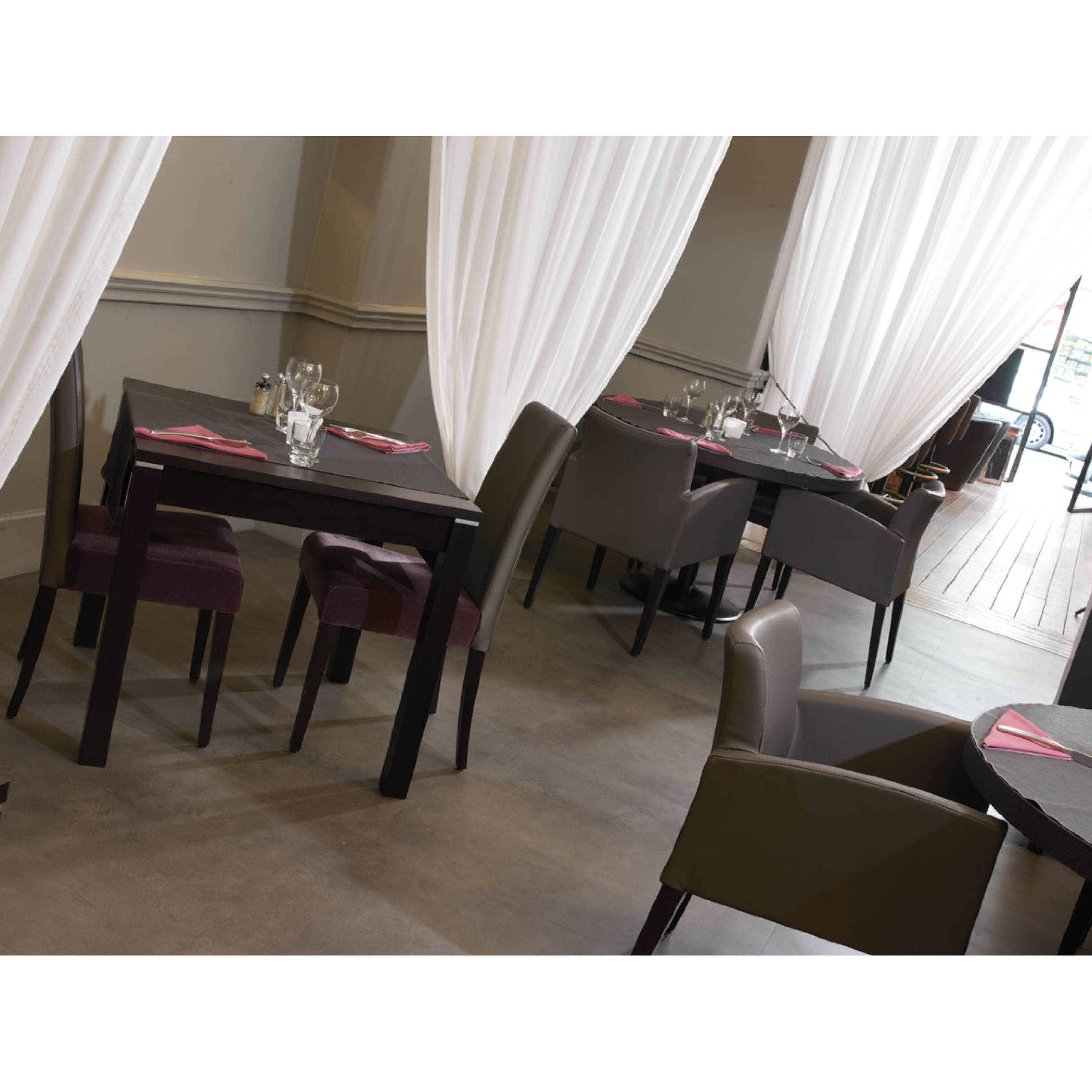 Chaise de restaurant aspect cuir - Juluana